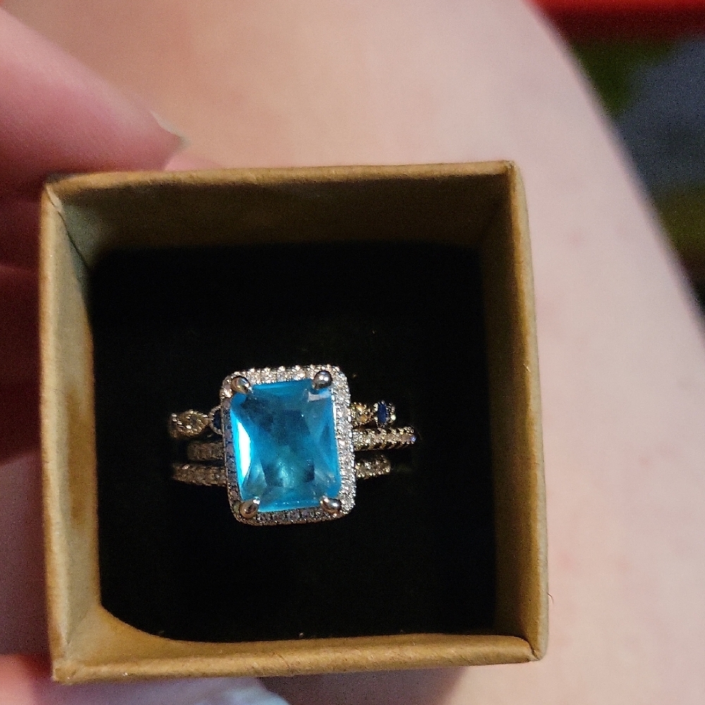 Source Unknown Blue and Silver Ring with Sparkling Accents